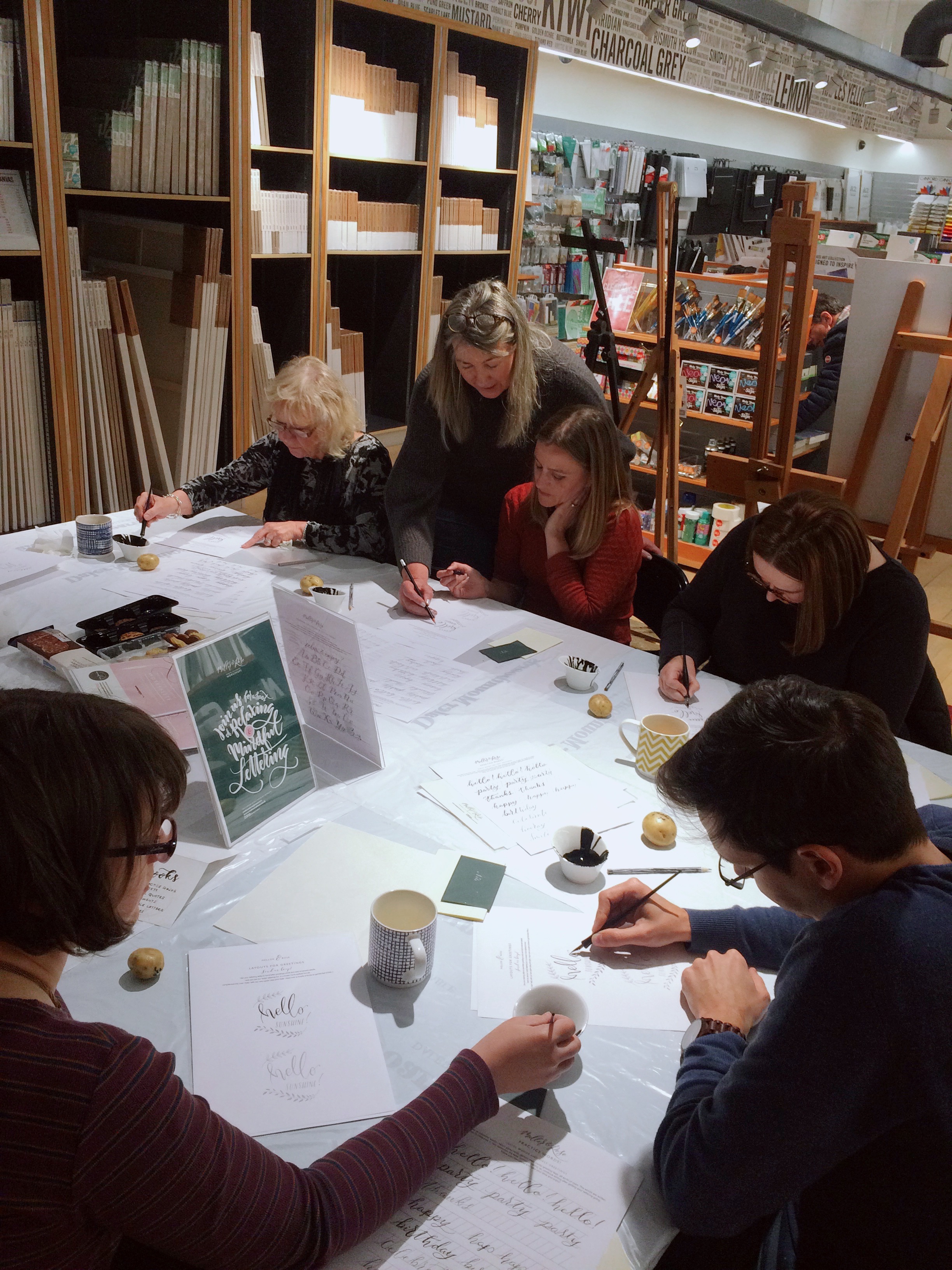 Beginners Modern Calligraphy workshop/ course/ class with Mellor and Rose // Mellor & Rose