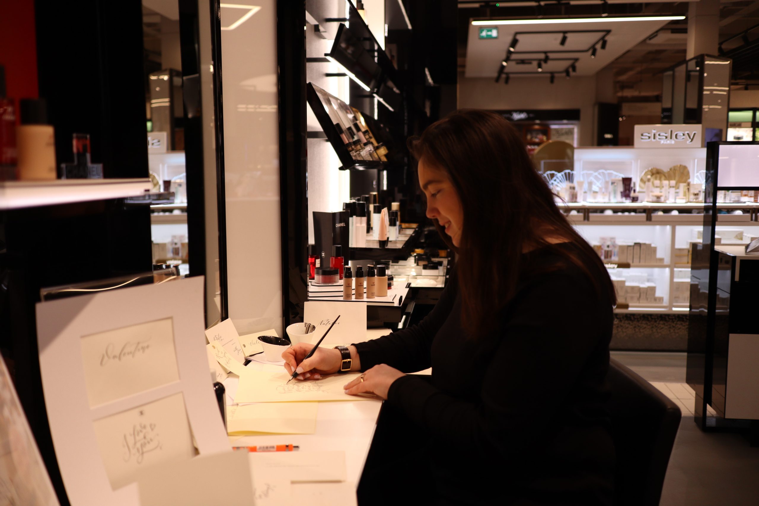 Mellor & Rose Chanel Calligraphers 2022